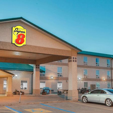 Super 8 By Wyndham Swan River Mb Motel Exterior photo